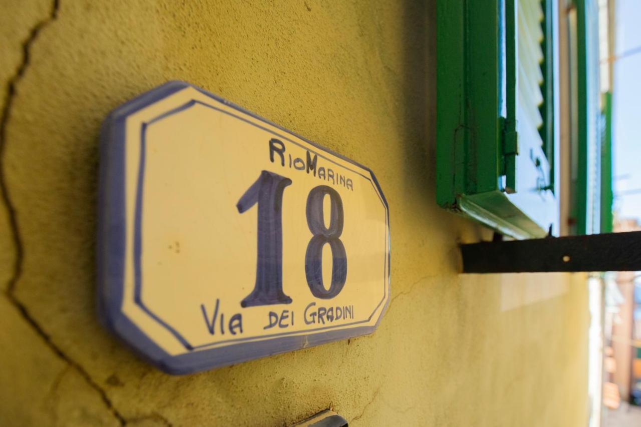 Graziosa Suite Vista Mare Free Parking Rio Marina Exterior photo